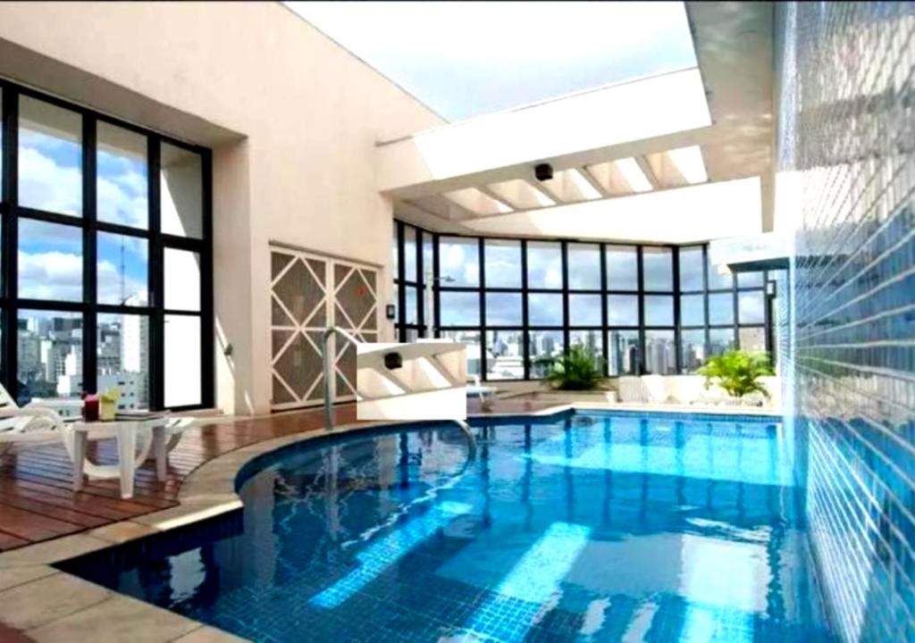 Piscina — Lapidare Flat Ninety Jardim Paulista