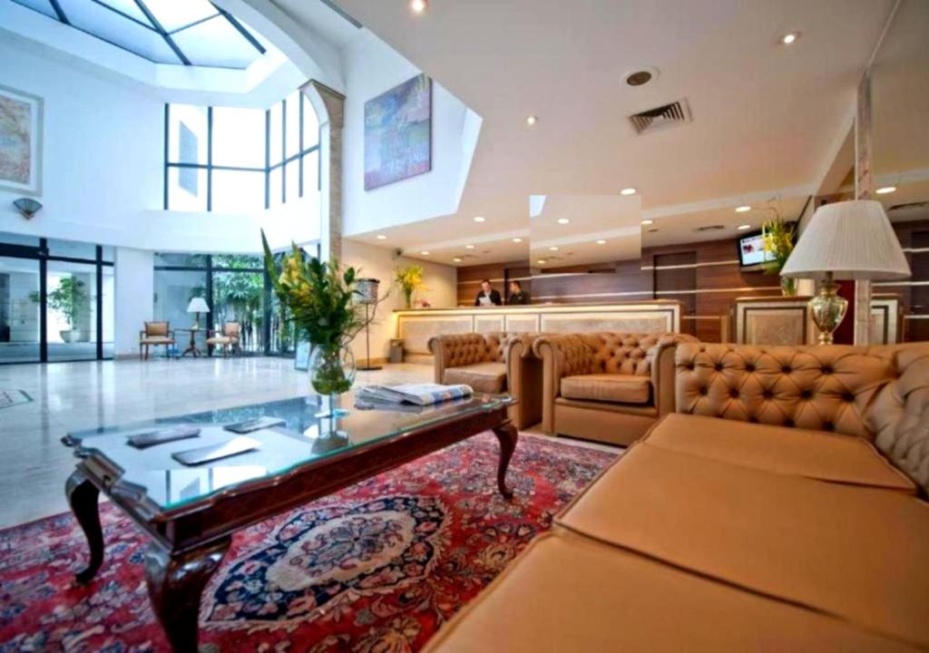 Recepção — Lapidare Flat Ninety Jardim Paulista