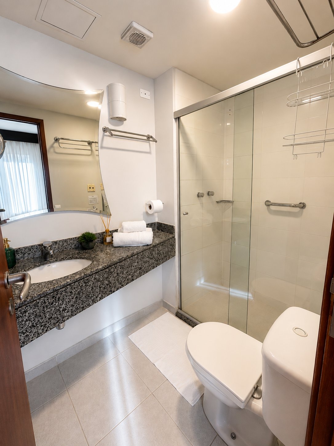 Banheiro — Lapidare Flat Mercure Paulista